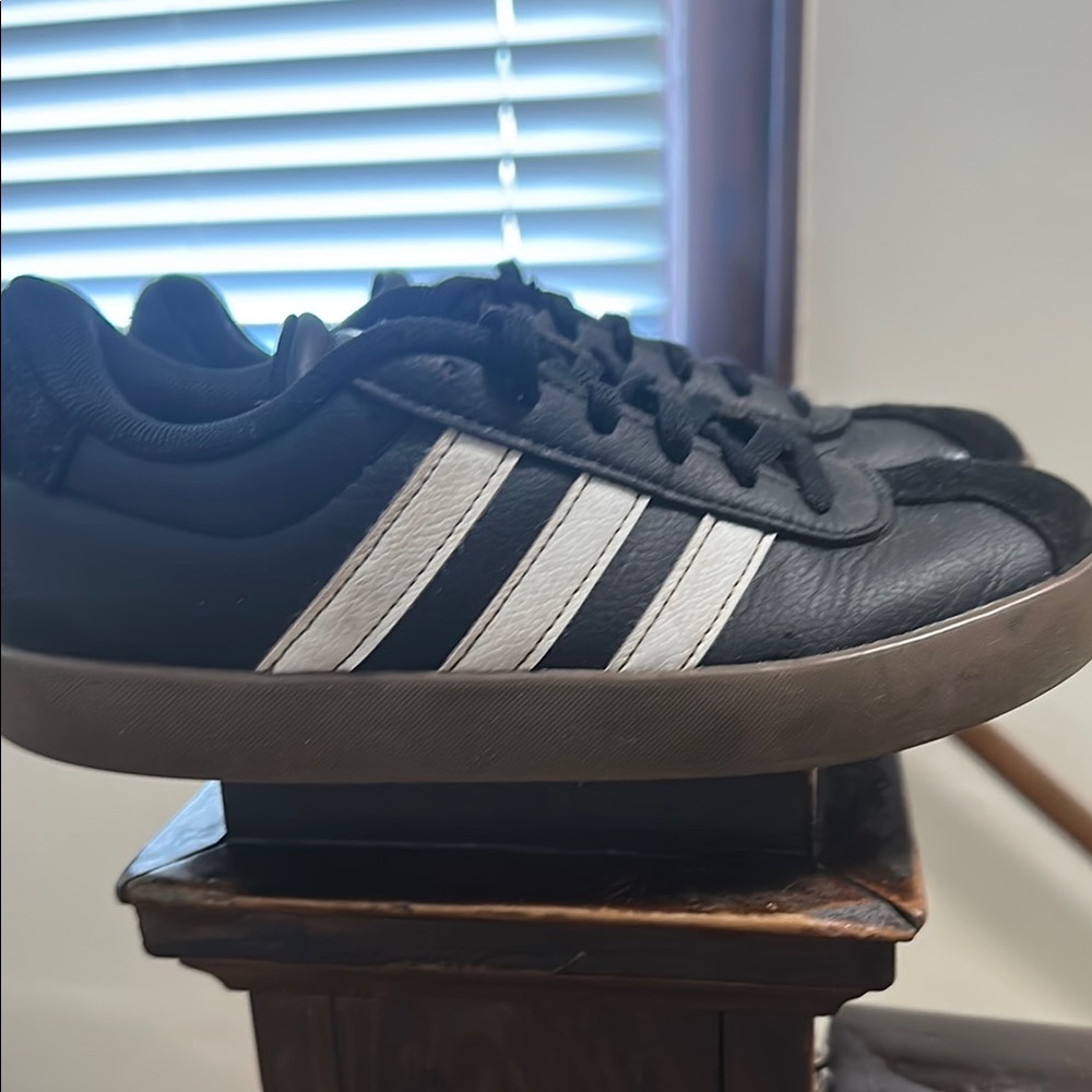 Adidas Classic Black and White Striped Sneakers 3Y